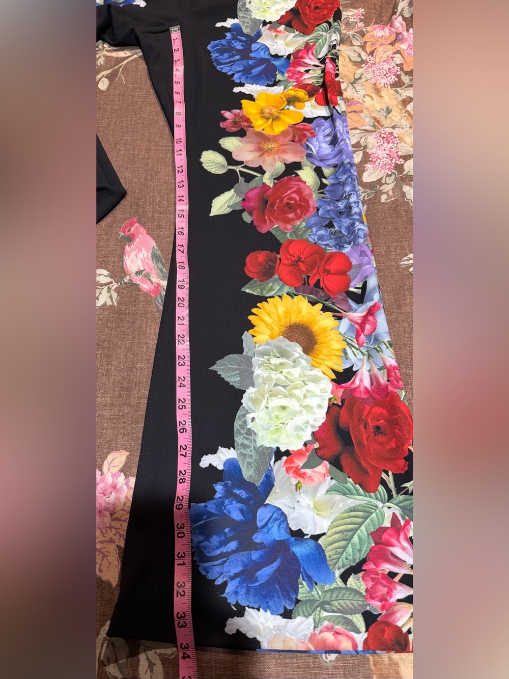 Alice + Olivia Andrew Mid Rise Pants. - Picture 12 of 12